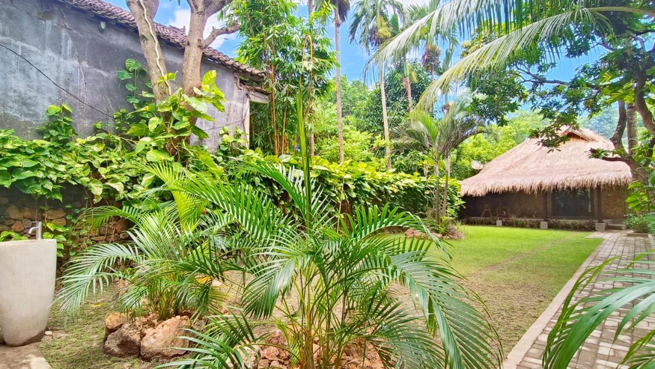 Dalai Tropical Hotel Kuta  ภายนอก รูปภาพ