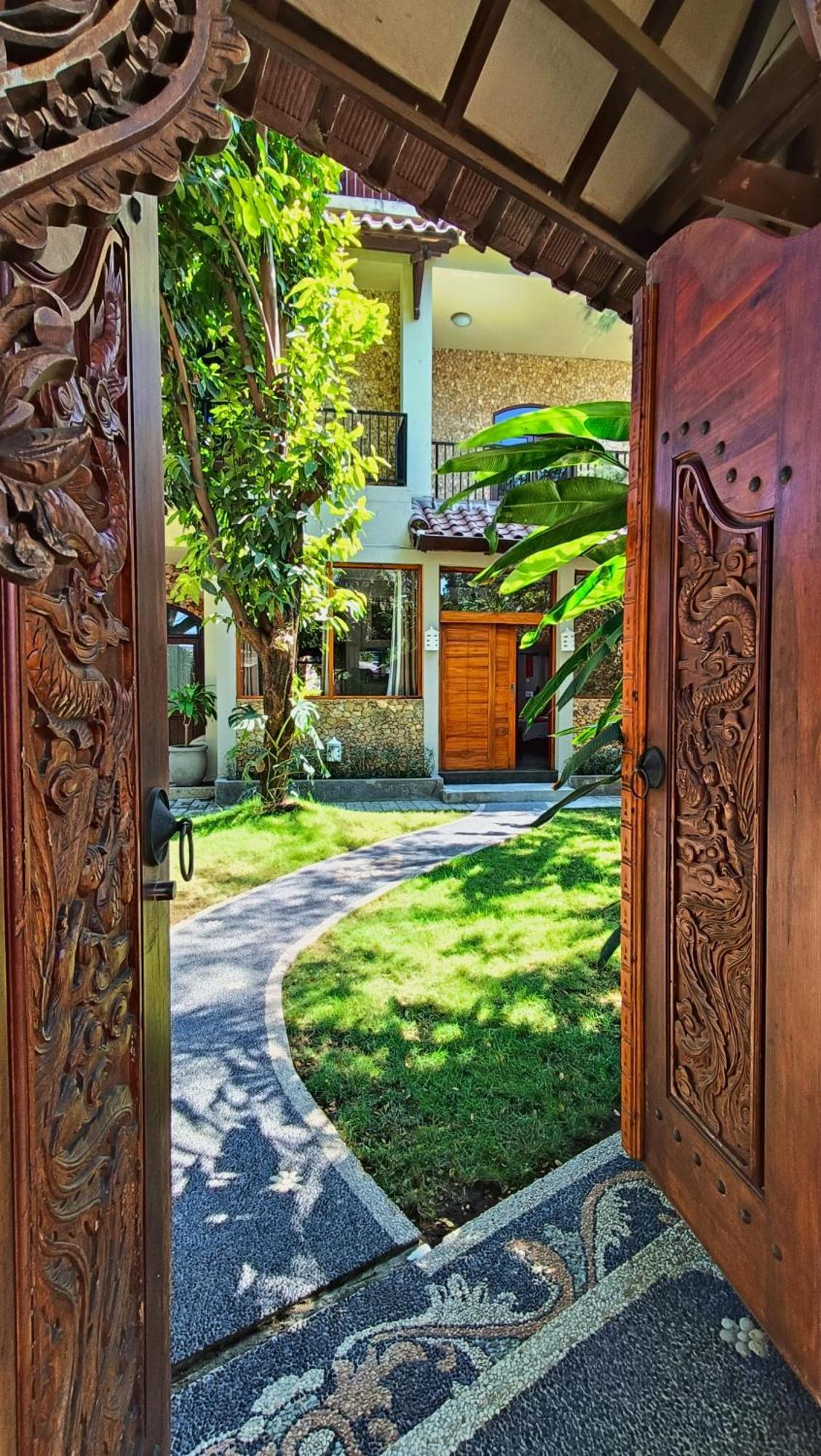Dalai Tropical Hotel Kuta  ภายนอก รูปภาพ